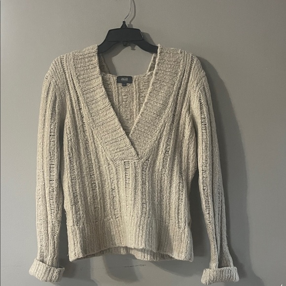 Jacob Cream V-Neck hooded Sweater - Picture 1 of 5